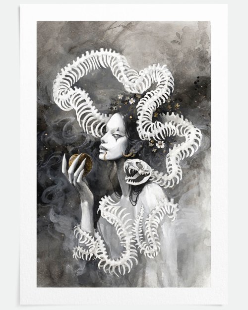 Serpent print